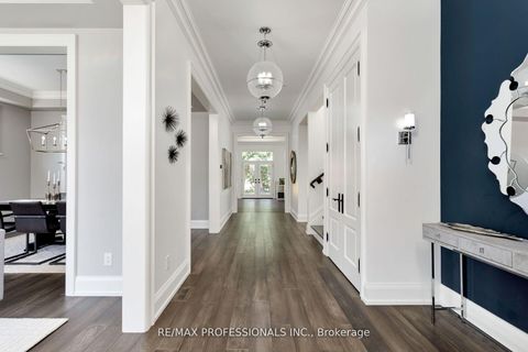 Photo 8 at 38 Lorene Drive, City Centre West, Toronto