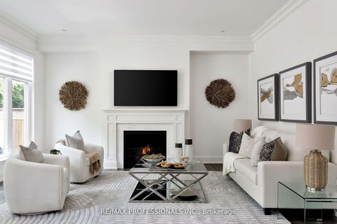 Photo 14 at 38 Lorene Drive, City Centre West, Toronto
