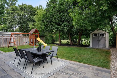 Photo 18 at 38 Lorene Drive, City Centre West, Toronto