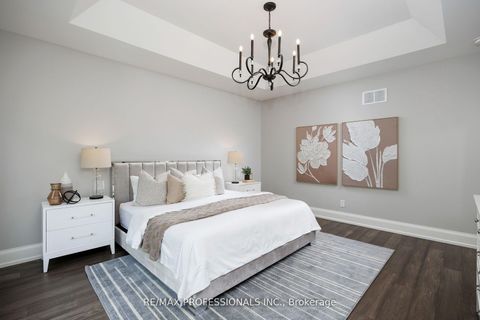 Photo 23 at 38 Lorene Drive, City Centre West, Toronto