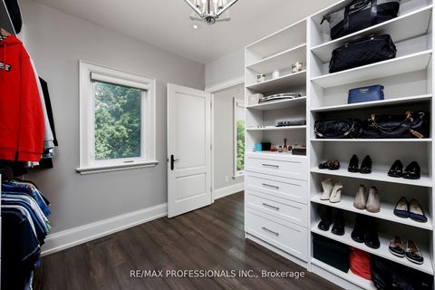 Photo 25 at 38 Lorene Drive, City Centre West, Toronto