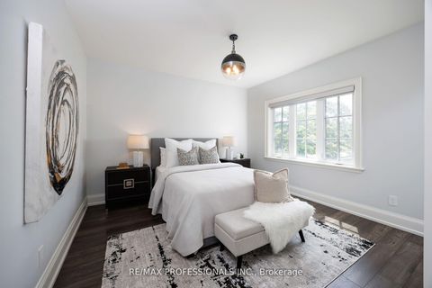 Photo 30 at 38 Lorene Drive, City Centre West, Toronto