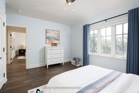 Photo 34 at 38 Lorene Drive, City Centre West, Toronto