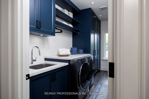 Photo 40 at 38 Lorene Drive, City Centre West, Toronto