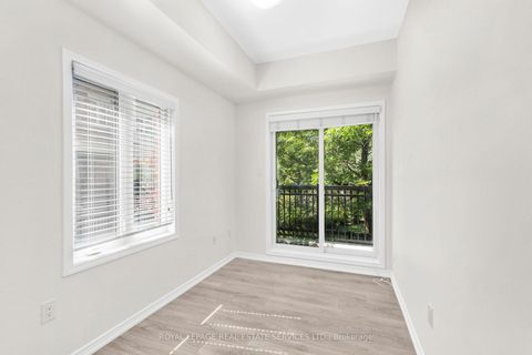Photo 11 at 225 - 15 Coneflower Crescent, Branson, Toronto