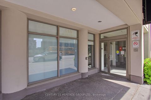 Photo 34 at PH6 - 550 Front Street W, Waterfront Communities C1, Toronto