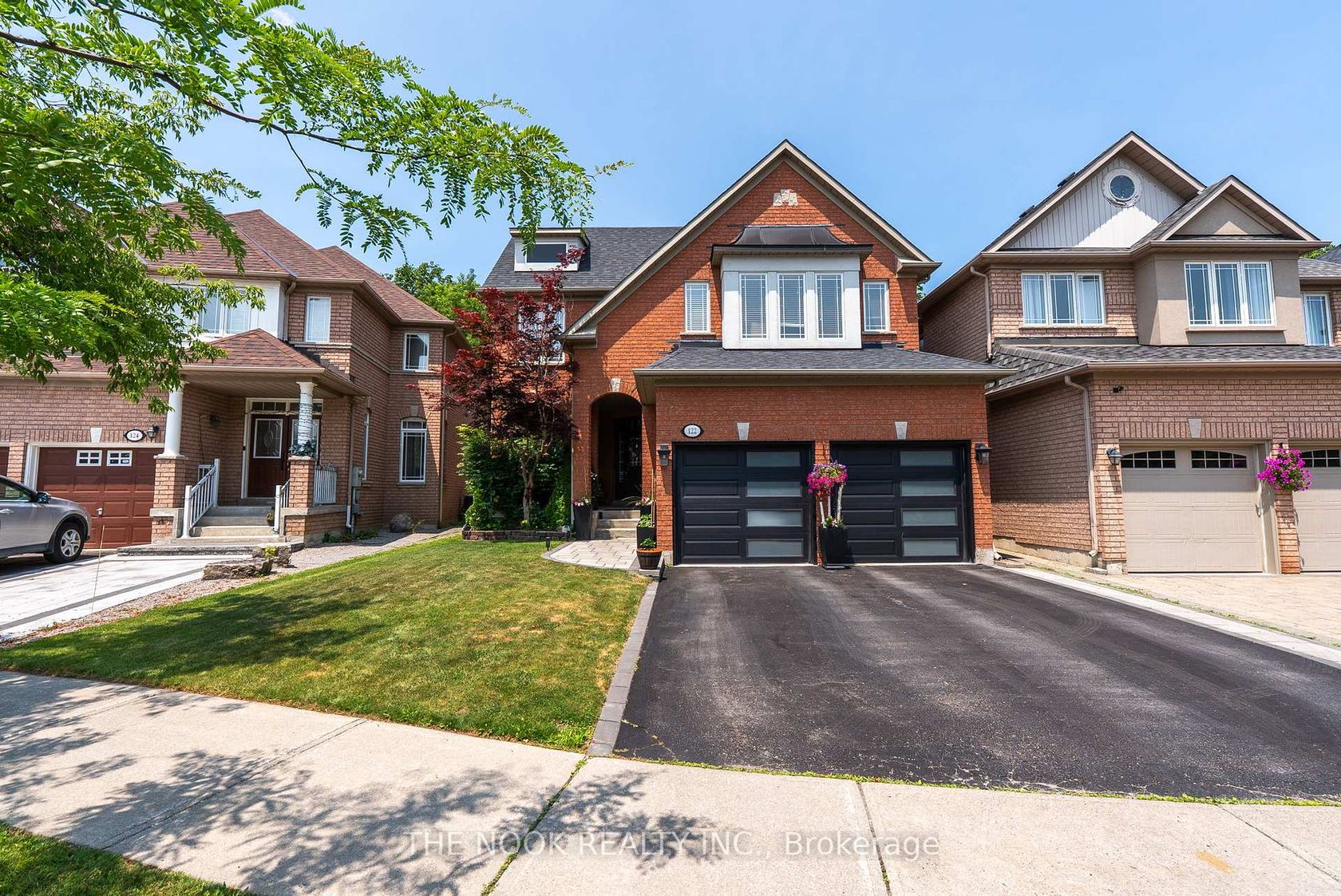 122 Estate Garden Drive, Oak Ridges, Richmond Hill 