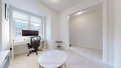 Photo 14 at 3227 Sixth Line, GO Glenorchy, Oakville