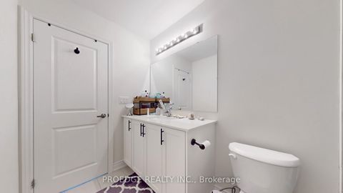 Photo 24 at 3227 Sixth Line, GO Glenorchy, Oakville
