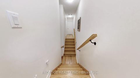 Photo 34 at 3227 Sixth Line, GO Glenorchy, Oakville