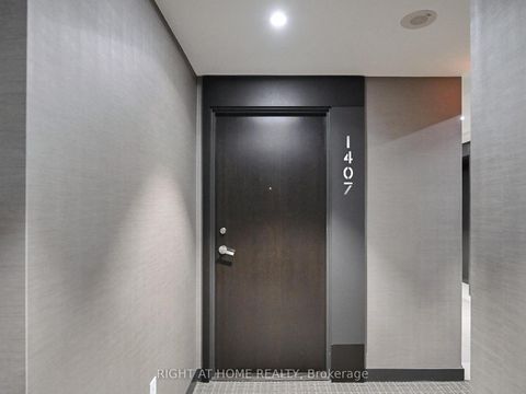Photo 3 at 1407 - 55 Regent Park Boulevard, Regent Park, Toronto