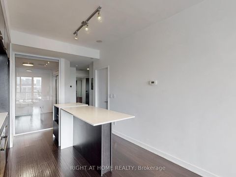 Photo 12 at 1407 - 55 Regent Park Boulevard, Regent Park, Toronto