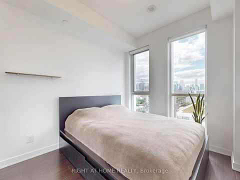 Photo 13 at 1407 - 55 Regent Park Boulevard, Regent Park, Toronto