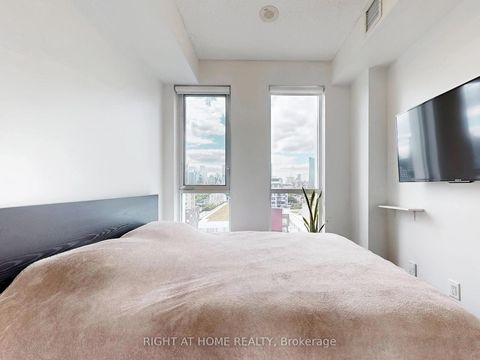Photo 14 at 1407 - 55 Regent Park Boulevard, Regent Park, Toronto