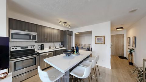 Photo 5 at 1123 - 38 Joe Shuster Way, Niagara, Toronto