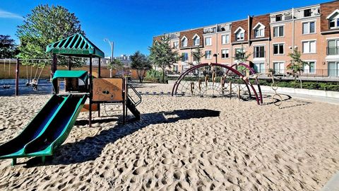 Photo 27 at 1123 - 38 Joe Shuster Way, Niagara, Toronto