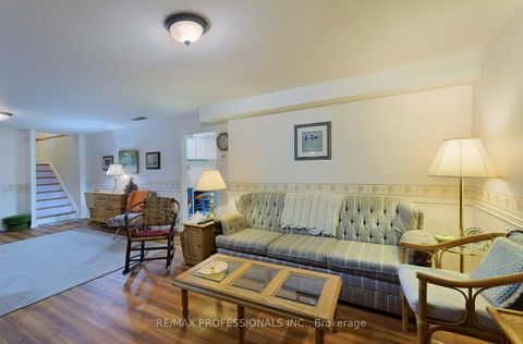 Photo 22 at 15 Raintree Path, West Deane, Toronto