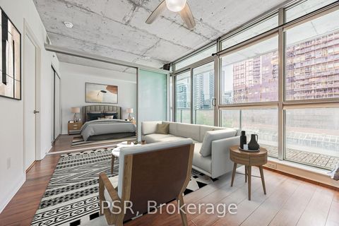 Photo 2 at 701 - 375 King Street W, Waterfront Communities C1, Toronto