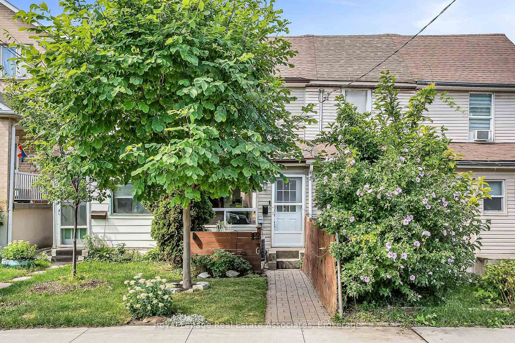 240 Sixth Street, New Toronto, Toronto 