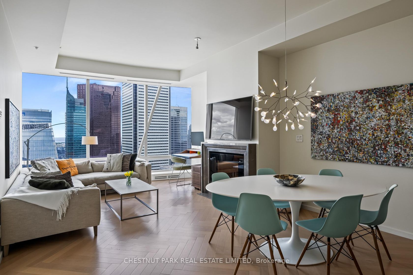 5707 - 180 University Avenue, Bay Street Corridor, Toronto  by Loree Meneguzzi Real Estate 5707 - 180 University Avenue, Bay Street Corridor, Toronto