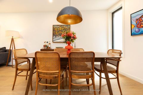 Photo 12 at 137 Marlborough Place, Annex, Toronto