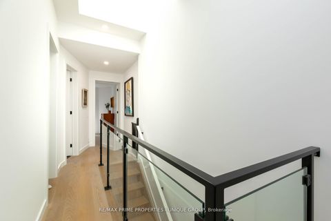 Photo 25 at 137 Marlborough Place, Annex, Toronto