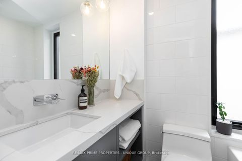 Photo 31 at 137 Marlborough Place, Annex, Toronto