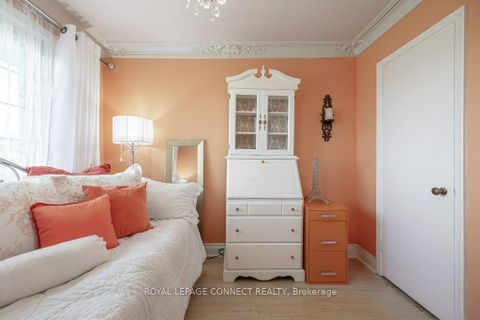 Photo 19 at 2 Ailsa Craig Court, Branson, Toronto