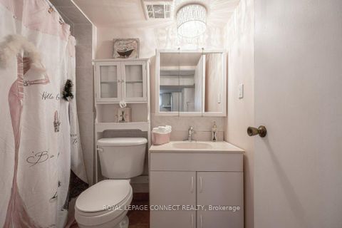 Photo 26 at 2 Ailsa Craig Court, Branson, Toronto