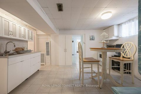 Photo 30 at 2 Ailsa Craig Court, Branson, Toronto