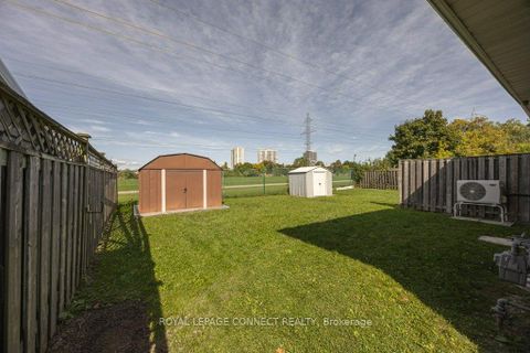 Photo 37 at 2 Ailsa Craig Court, Branson, Toronto