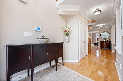 Photo 6 at 40 Barberry Crescent, Oak Ridges, Richmond Hill
