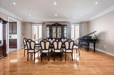 Photo 23 at 40 Barberry Crescent, Oak Ridges, Richmond Hill