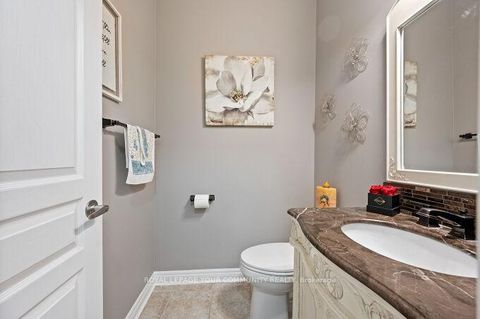 Photo 25 at 40 Barberry Crescent, Oak Ridges, Richmond Hill