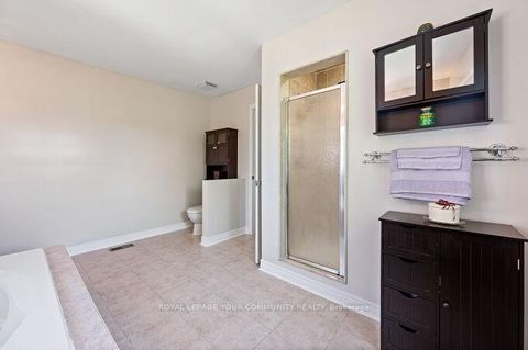 Photo 30 at 40 Barberry Crescent, Oak Ridges, Richmond Hill