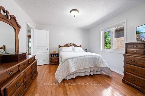 Photo 36 at 40 Barberry Crescent, Oak Ridges, Richmond Hill