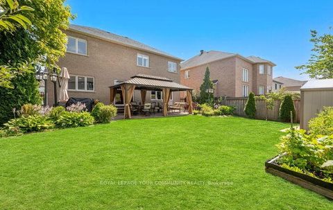 Photo 42 at 40 Barberry Crescent, Oak Ridges, Richmond Hill