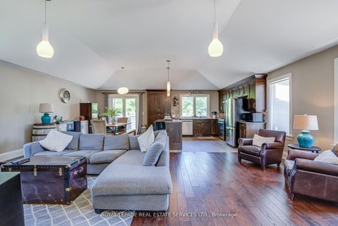 Photo 7 at 194 Sylvan Avenue, Guildwood, Toronto