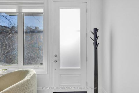 Photo 3 at 257 Borden Street, University, Toronto Photo 3 at 257 Borden Street, University, Toronto