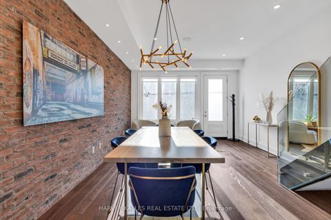 Photo 7 at 257 Borden Street, University, Toronto