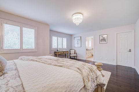Photo 18 at 187 Summeridge Drive, Patterson, Vaughan