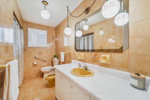 Photo 19 at 25 Farrell Avenue, Willowdale West, Toronto