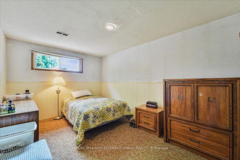 Photo 27 at 25 Farrell Avenue, Willowdale West, Toronto