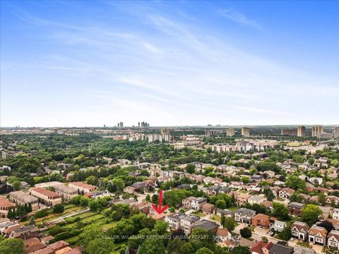 Photo 43 at 25 Farrell Avenue, Willowdale West, Toronto