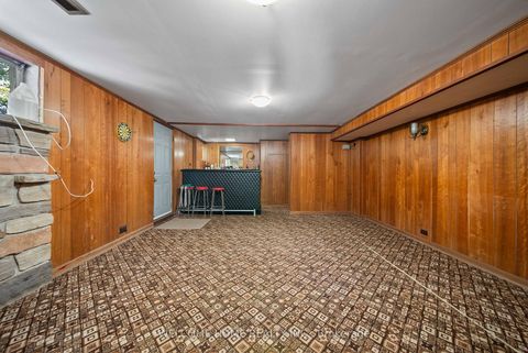 Photo 32 at 10 Pengelly Court, Birchmount, Toronto
