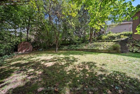 Photo 38 at 10 Pengelly Court, Birchmount, Toronto