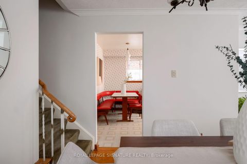 Photo 10 at 22 Merkley Square, Morningside, Toronto