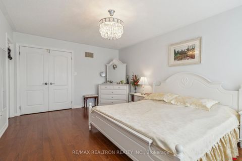 Photo 22 at 33 Pidgeon Street, Birchmount, Toronto