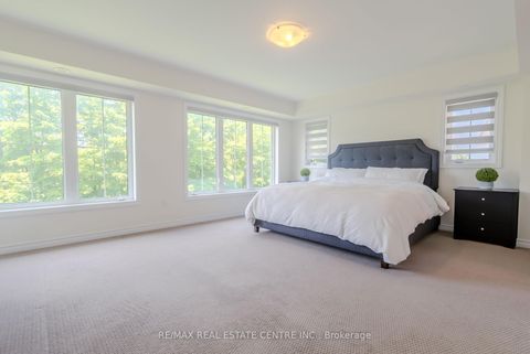 Photo 8 at 42 - 181 Parktree Drive, Maple, Vaughan