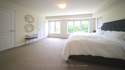 Photo 9 at 42 - 181 Parktree Drive, Maple, Vaughan